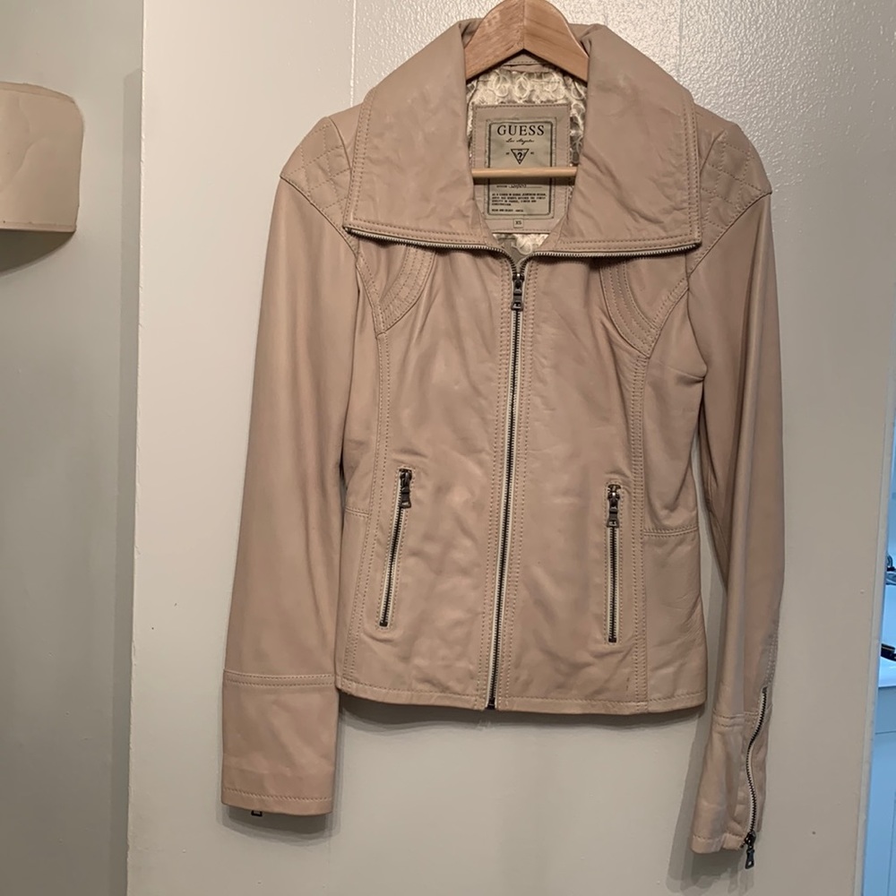 🌞Spectacular Vintage Ivory Leather Jacket!
